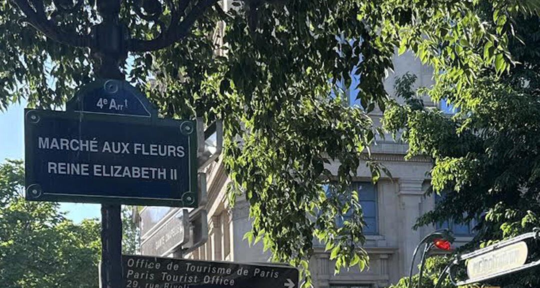 Marché aux Fleurs Reine Elizabeth II, près de la Cremerie de Paris